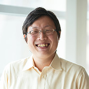 山本 健治